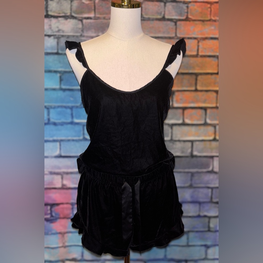 Black Crushed Velvet Pajama Set